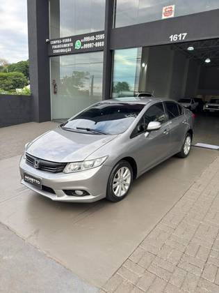 HONDA CIVIC 2.0 LXR 16V FLEX 4P AUTOMÁTICO HONDA CIVIC 2.0 LXR 16V FLEX 4P AUTOMÁTICO
